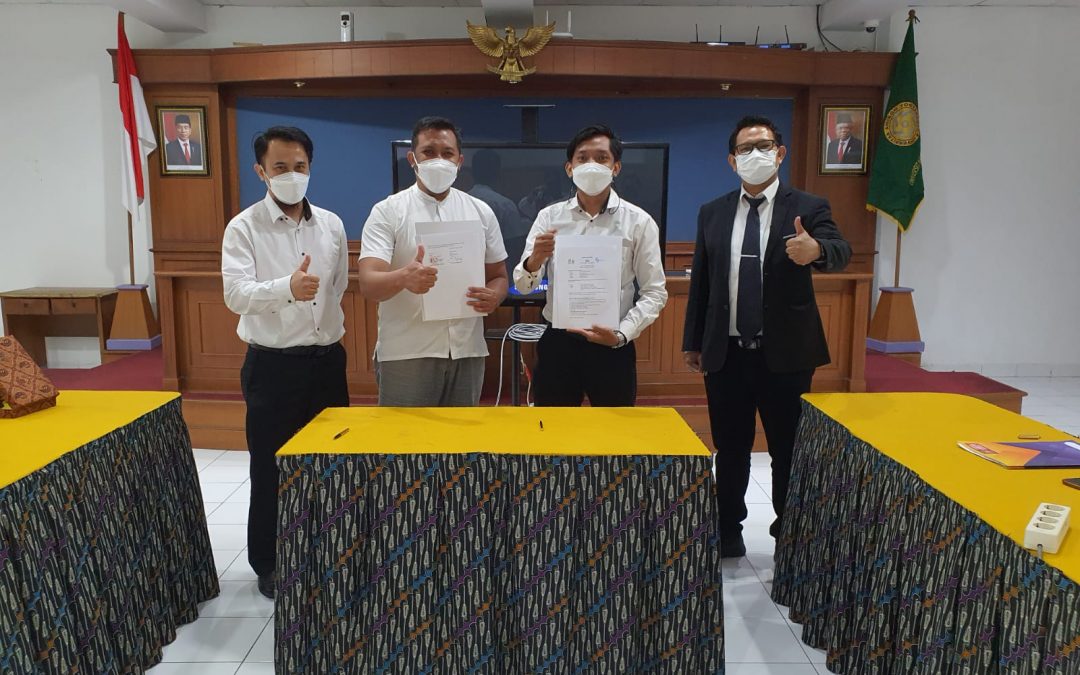 PT. Time Excelindo Yogyakarta dan PT. GIT Solution, Menandatangani MOU Kerjasama Dengan SMK BPI Bandung