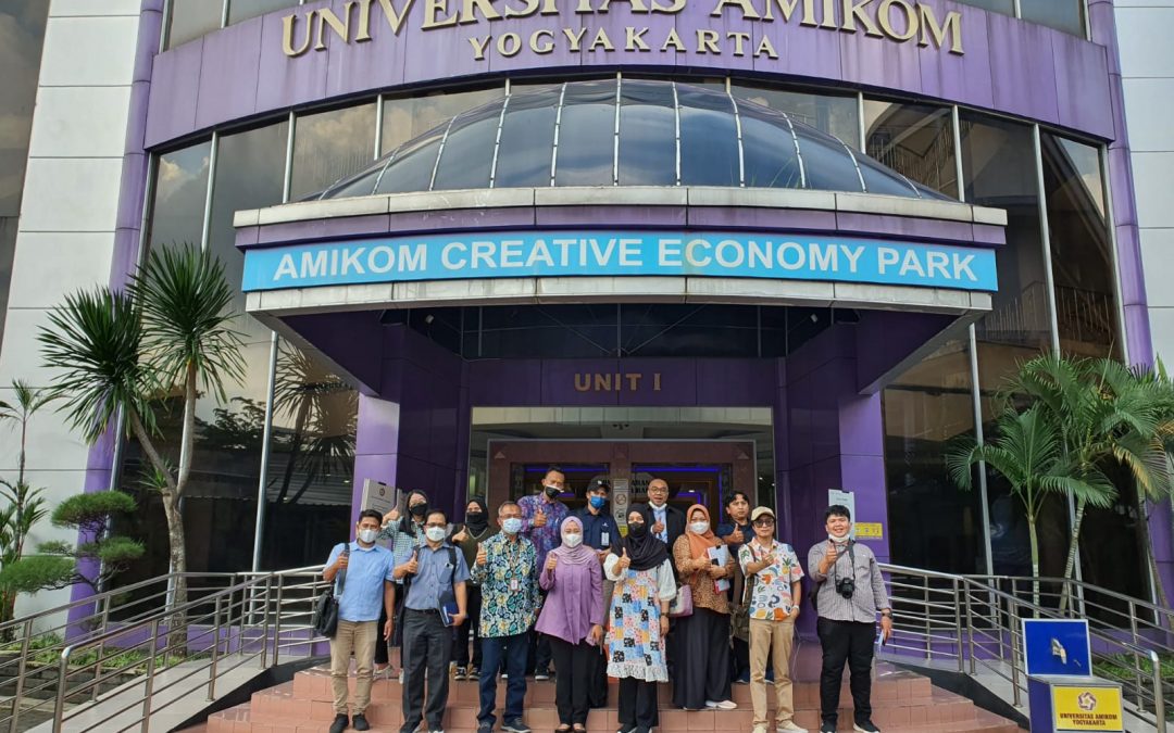 Kunjungan Pusat Pengembangan Multi Media Universitas Terbuka ke Universitas Amikom Yogyakarta