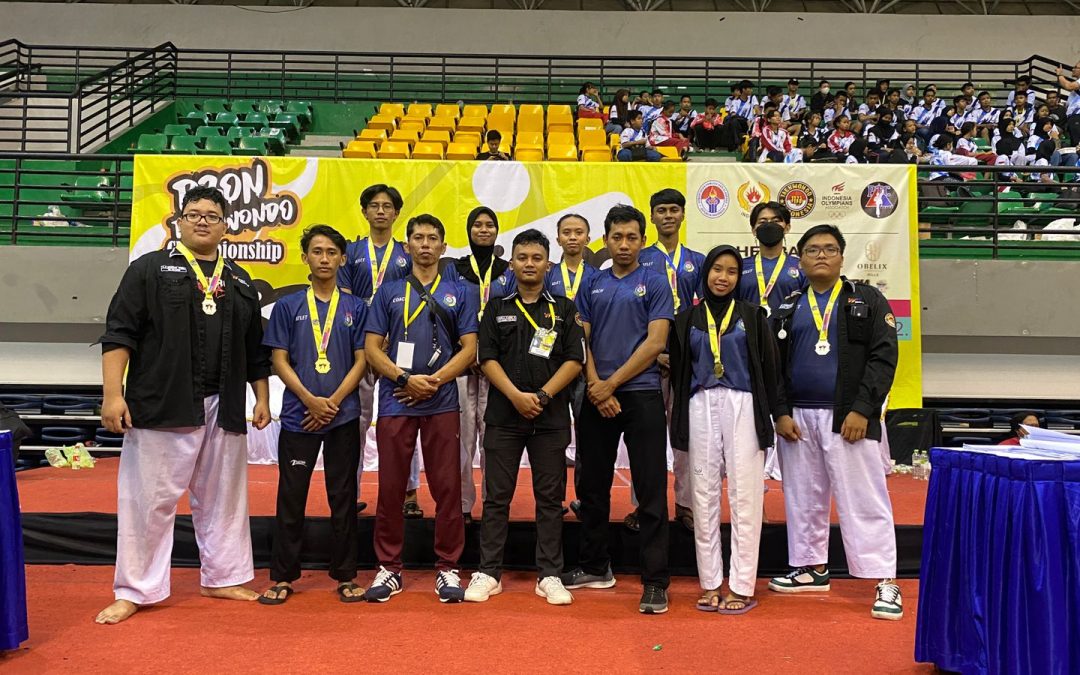 Taekwondo Amikom Yogyakarta Sabet 6 Medali Emas dan 6 Medali Perak dalam Dbon Taekwondo Championship