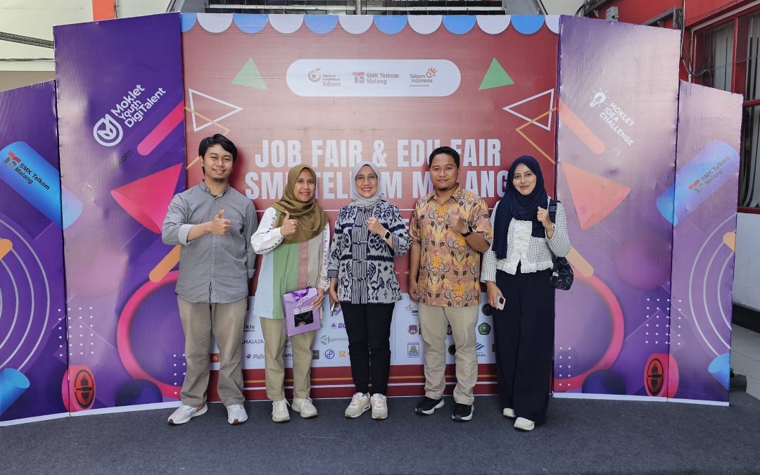 Alumni Amikom Peraih Beasiswa di Universitas Georgia Berbagi Cara Mendapat Beasiswa Luar Negeri dalam Moklet Career Expo SMK Telkom Malang