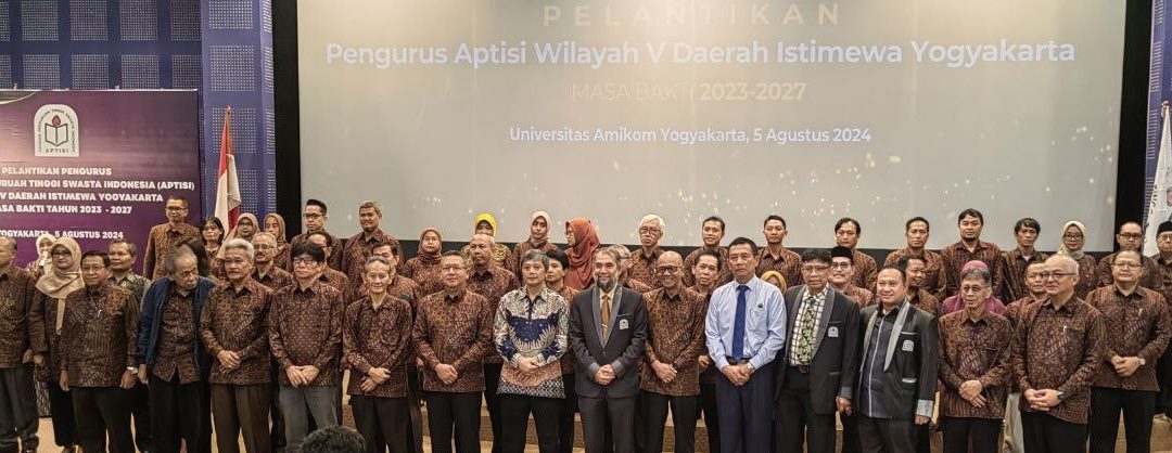 Pelantikan Pengurus Asosiasi Perguruan Tinggi Swasta Indonesia (APTISI) Wilayah V di Universitas Amikom Yogyakarta