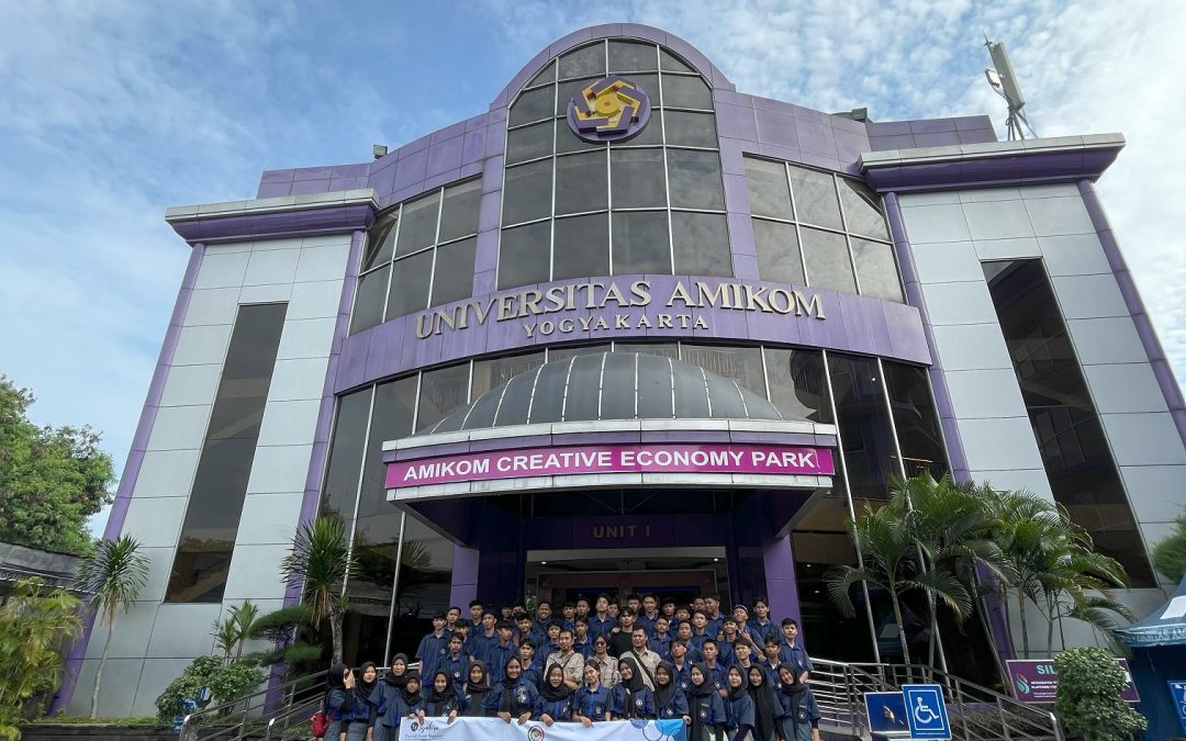 Kunjungan SMK Igasar Pindad Bandung