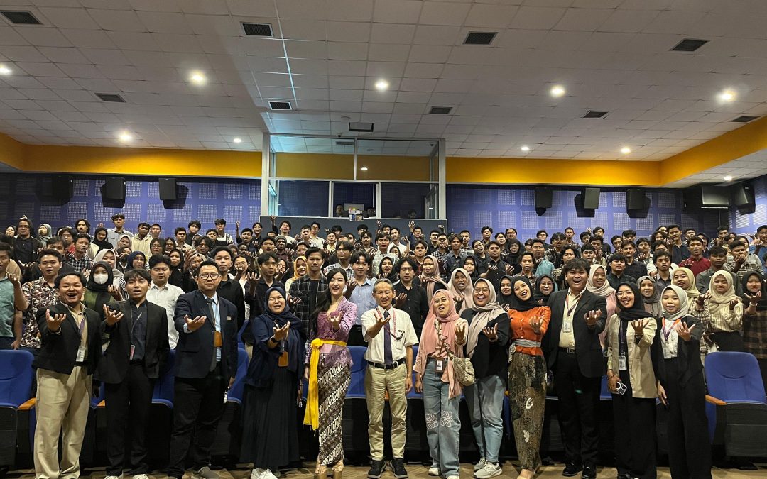 200 Orang Ikuti Kuliah Umum Periode ke V Mahasiswa Baru Amikom