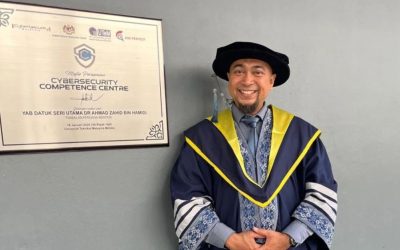 Melwin Syafrizal Raih Gelar Ph.D di Universiti Teknikal Malaysia Melaka (UTeM), Gagas Kerangka Keamanan Siber untuk SPBE Indonesia