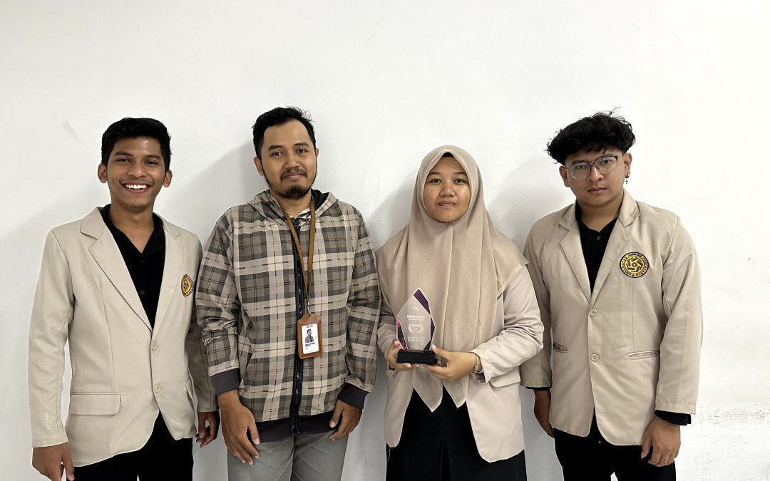 Mahasiswa Teknik Komputer Universitas Amikom Yogyakarta Raih Juara 1 di Indoneris National IT Competition 2024