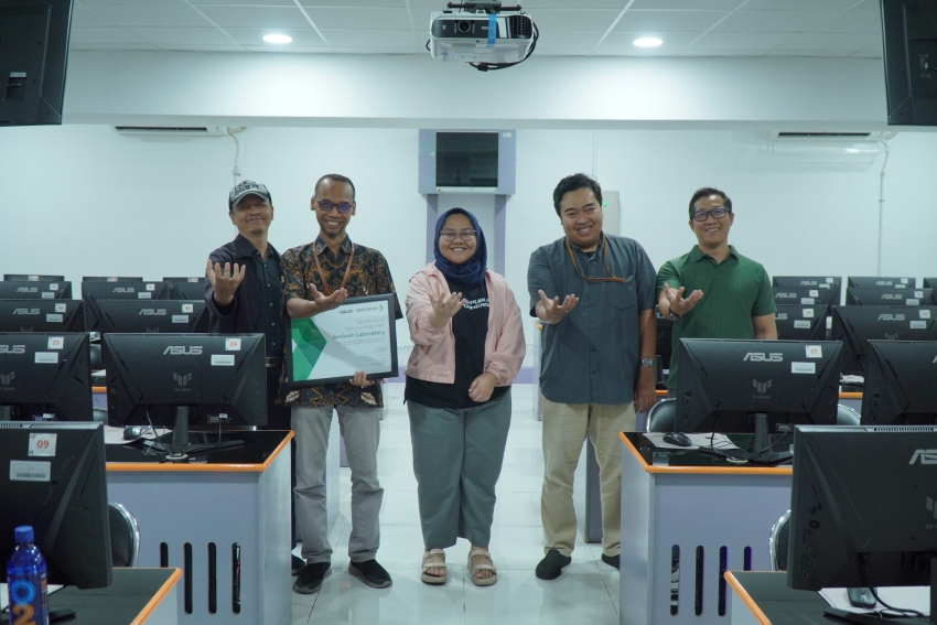 Universitas AMIKOM Yogyakarta Dipilih Jadi Kampus Nomor 1 Ekosistem RTX & TUF Gaming di Indonesia