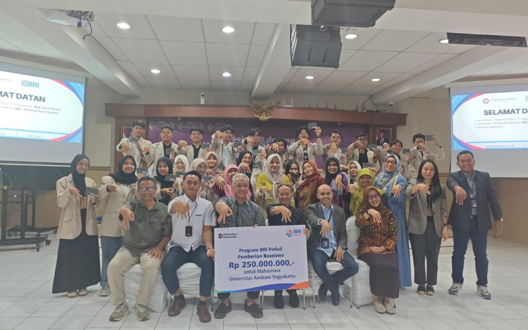 BRI Serahkan Beasiswa Senilai Rp250 Juta kepada 125 Mahasiswa Universitas Amikom Yogyakarta