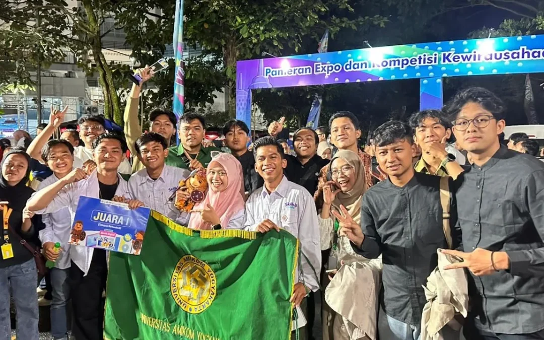 Empat Tim Universitas AMIKOM Yogyakarta Tampil di KMI Expo 2025, SkillUpKids Raih Juara 1 Nasional
