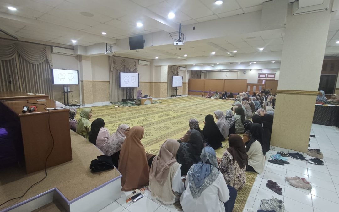 Pengajian Ramadan Khusus Dosen dan Tendik Akhwat, Meneladani Ummahatul Mukminin di Bulan Ramadan