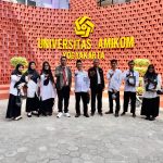 Foto dari Kiri-Kanan : Ms. Ismi, Mrs. Ika, Mrs. Endang (Co.), Erik, Mr. Edi (Headmaster), Dr. Andi, Mr. Rizal, Ms. Arief Rahman, Ms. Muthia